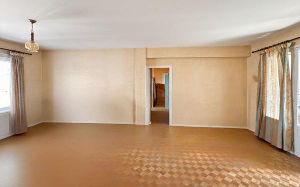 Appartement à vendre    4 pièces • 99 m2 Périgueux