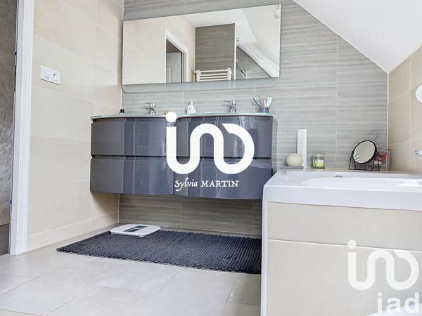 Maison à vendre 5 pièces 130 m² Aunay-sous-Auneau