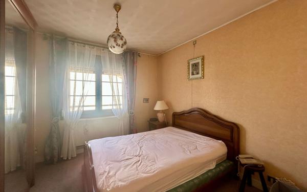 Maison à vendre    2 pièces • 60 m2 Calais