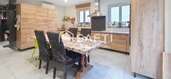 Maison de caractère avec grande dépendance à Ebersheim