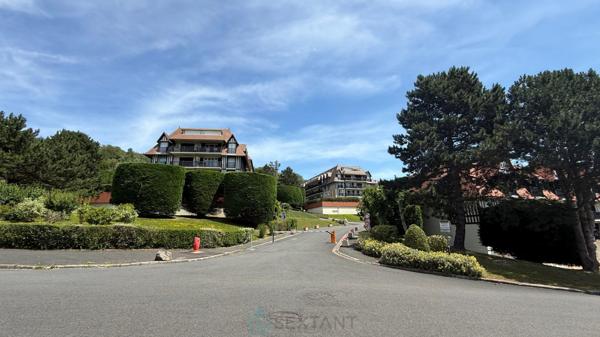 COUP DE CŒUR À 4 KM DE DEAUVILLE – CHARMANT STUDIO EN REZ-DE-JARDIN