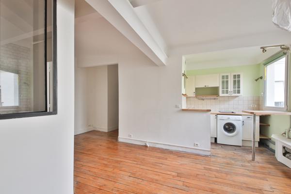 Appartement
         2 pièces
        - 37 m² Exclusivité 350 000 € *
