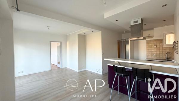 Location appartement 3 pièces 53 m² Toulon