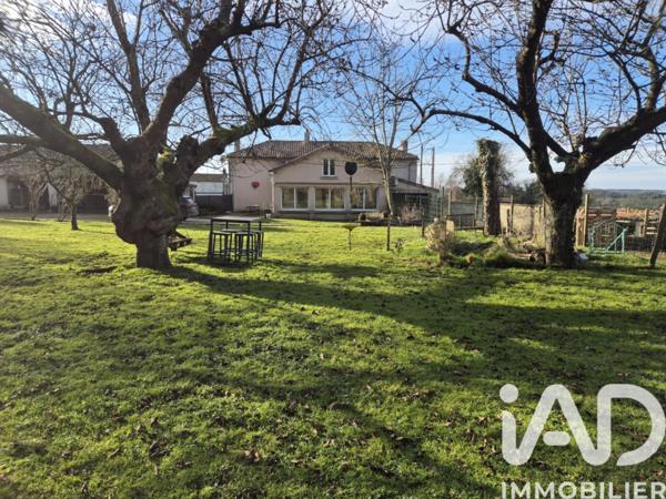 Maison à vendre 8 pièces 219 m² Celles-sur-Belle