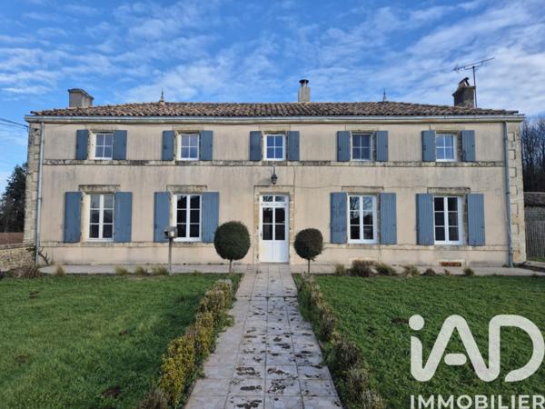 Maison à vendre 8 pièces 219 m² Celles-sur-Belle
