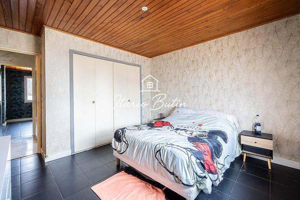 Superbe villa familiale 6 pièces avec piscine et grand jardin