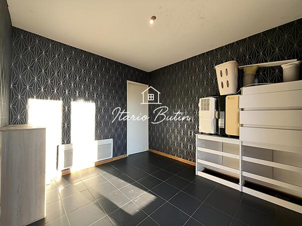 Superbe villa familiale 6 pièces avec piscine et grand jardin