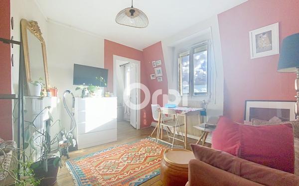 Appartement à vendre    2 pièces • 37,42 m2 Clamart