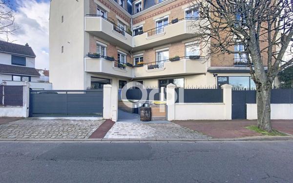 Appartement à vendre    2 pièces • 37,42 m2 Clamart