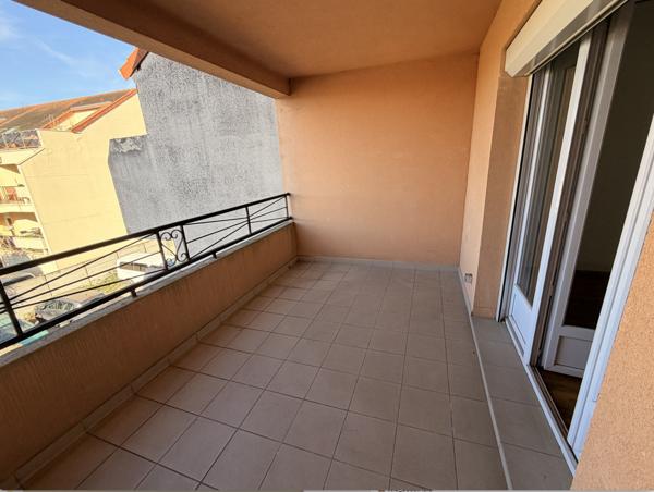 Savigny-sur-Orge (91600) 4 pièces à Savigny-sur-orge.