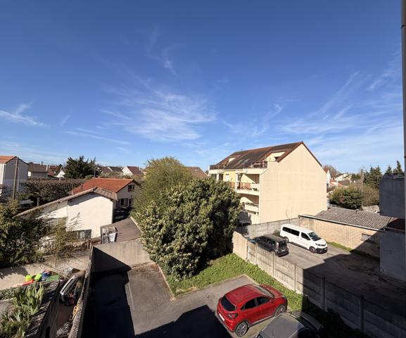 Savigny-sur-Orge (91600) 4 pièces à Savigny-sur-orge.