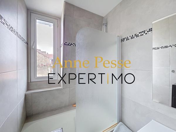 Vincennes (94300) STUDIO avenue de Paris VINCENNES vendu meublé