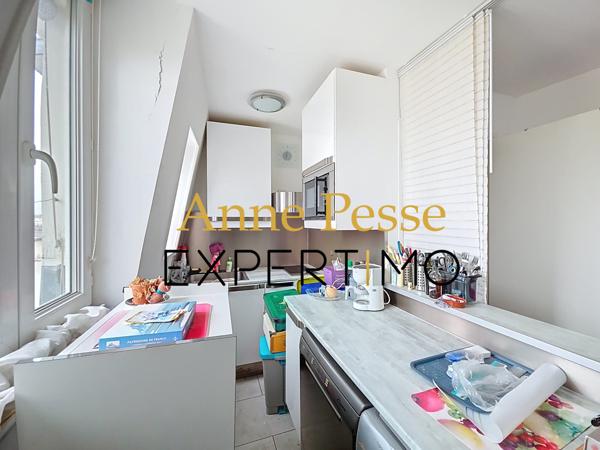 Vincennes (94300) STUDIO avenue de Paris VINCENNES vendu meublé