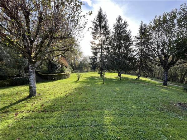 Maison à vendre |  Lalinde |  5 pièces | 103 m²