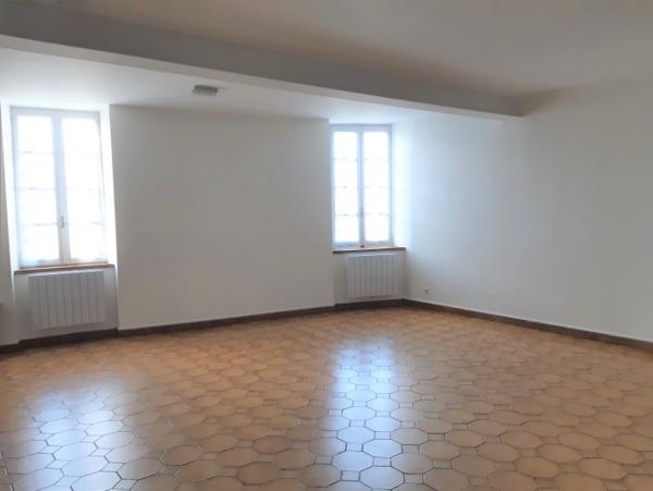 Location Appartement 3 pièces Laroque-d'Olmes (09600)