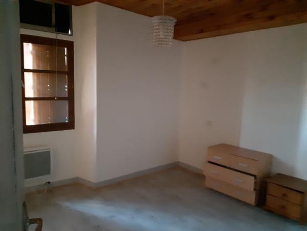 Location Appartement 3 pièces Laroque-d'Olmes (09600)