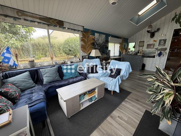 Maison
         5 pièces
        - 128 m² 382 800 € *