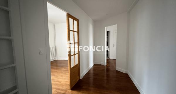 Location Appartement 4 pièces 71.26 m² - Créteil 94000