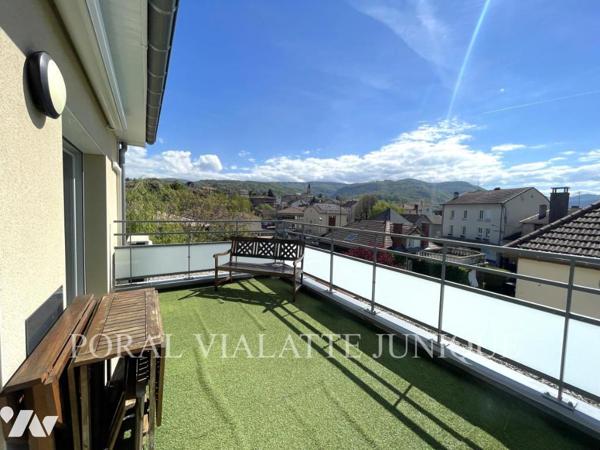 Appartement T3 avec deux belles terrasses et vue dégagée 