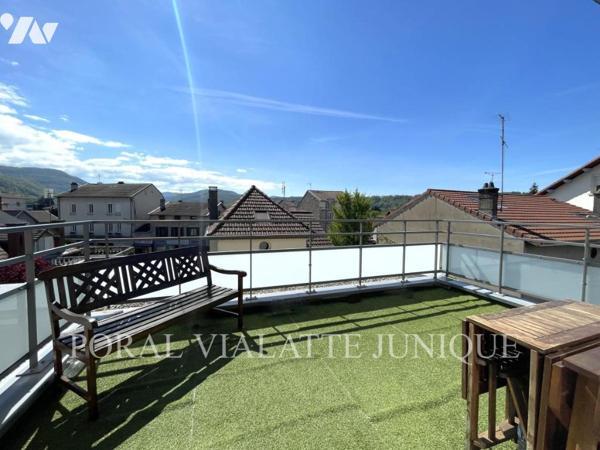 Appartement T3 avec deux belles terrasses et vue dégagée 