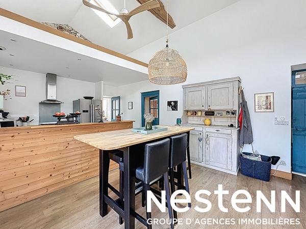 À vendre : Magnifique propriété avec dépendances - au calme à 5 minutes CHARNAY-LES-MACON (71850)