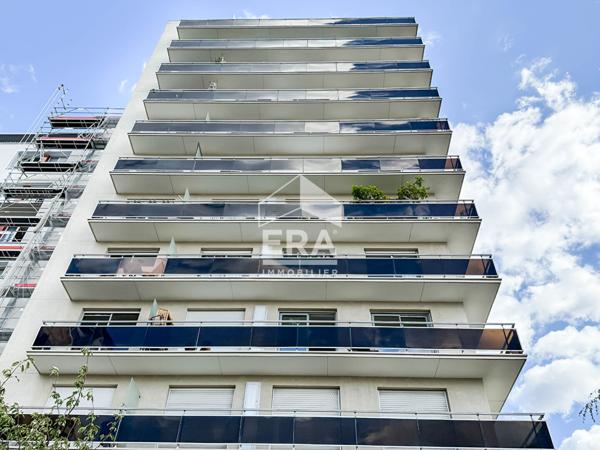 PARIS 75020 - Gambetta - Studio 26m²  avec parking