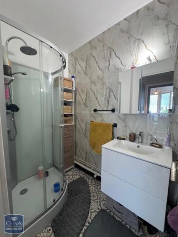 Appartement à louer 3 pièces 61.08m² Pont-de-Chéruy (38230)