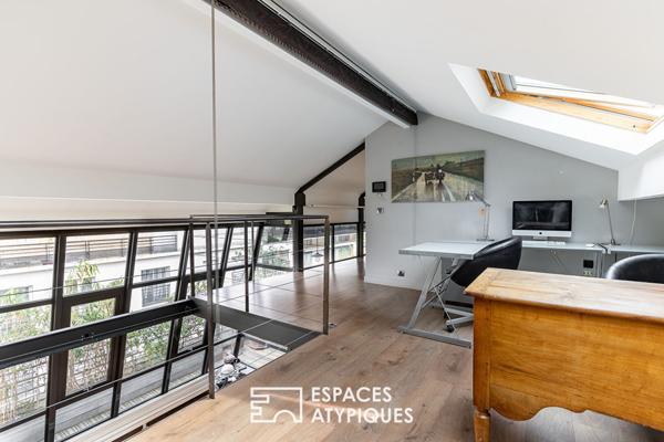 Duplex sur le toit avec verrière panoramique et terrasses – Quartier Croulebarbe