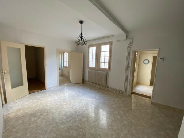 ANGERS – Hyper Centre – T2 vide – 42 m2