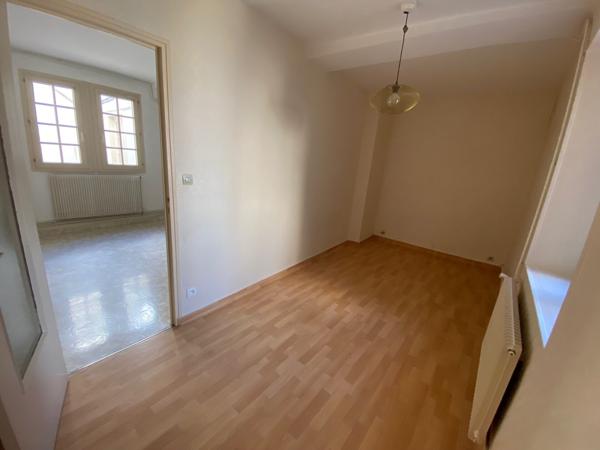 ANGERS – Hyper Centre – T2 vide – 42 m2