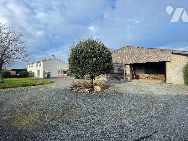 Maison de campagne avec dépendance et terrain de 3000m² – à 9 minutes de Vallet (LA REMAUDIERE)