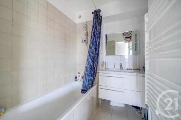 Appartement à vendre  3 pièces - 61 m2 MONTROUGE - 92