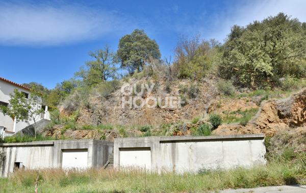Terrain constructible de 583 m²