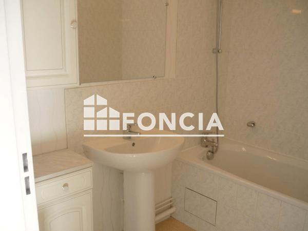 Location Appartement 2 pièces 52.51 m² - 19 - 25 RUE ANDRE SAGET Laval 53000