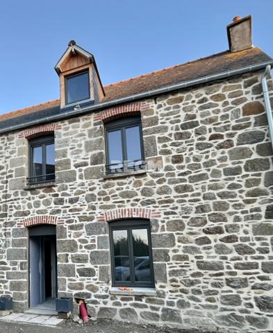 Saint-Méloir-des-Ondes (35350) Duplex T2, 45 m2, rénové à Saint-Méloir-des-Ondes