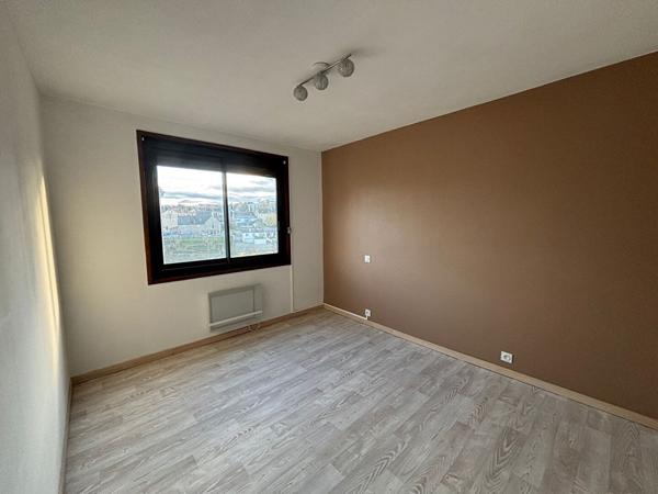 Appartement Onet Le Chateau 4 pièce(s) 82.91 m2