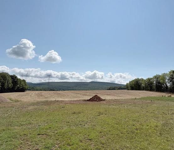 Terrain constructible sur 950 m2 viabilisé