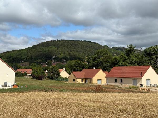 Terrain constructible sur 950 m2 viabilisé