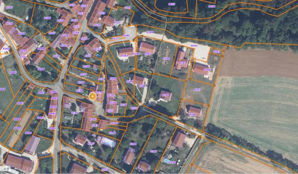 Terrain constructible sur 950 m2 viabilisé