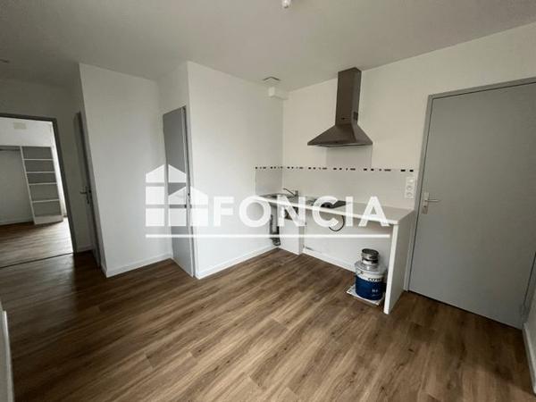 Location Appartement 2 pièces 34.52 m² - 110 ROUTE DE ROUEN Saumur 49400
