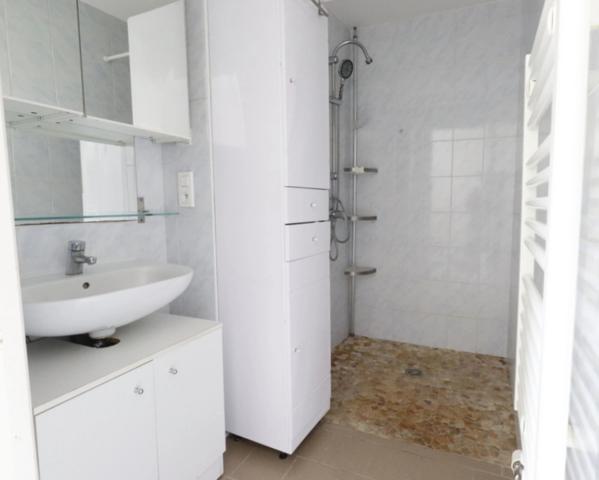 Dpt Yonne (89), à vendre SAINT VINNEMER maison de village P4 de 88 m² avec un exterrieur