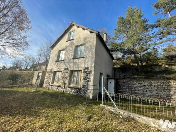 2 MAISONS A VENDRE A SAINT CHELY D'APCHER