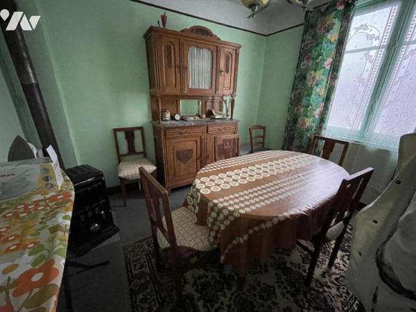 2 MAISONS A VENDRE A SAINT CHELY D'APCHER