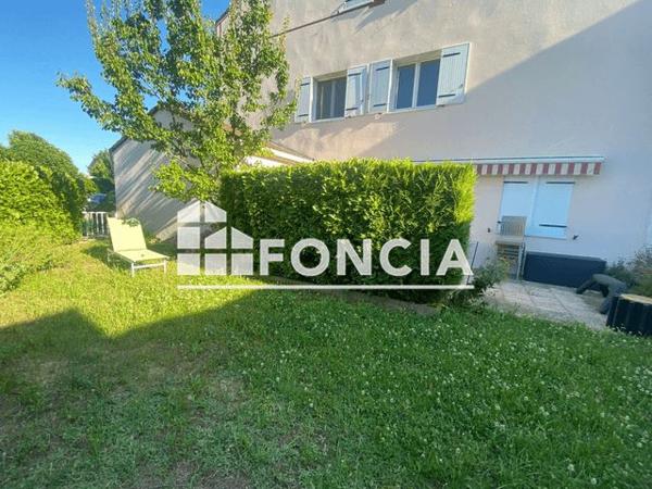 Location Appartement 4 pièces 98 m² - LES ALLEES JEAN ROSTAND Guilherand Granges 07500