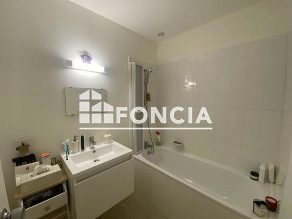 Location Appartement 4 pièces 98 m² - LES ALLEES JEAN ROSTAND Guilherand Granges 07500