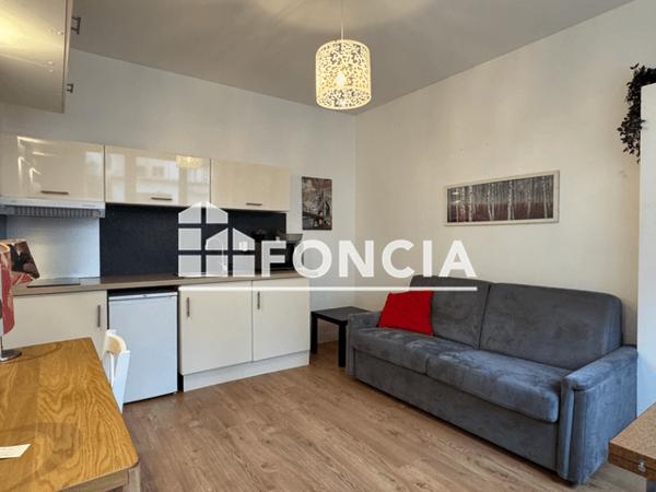 Location Studio meublé 17.38 m² - 51 RUE DUHAMEL Rennes 35000