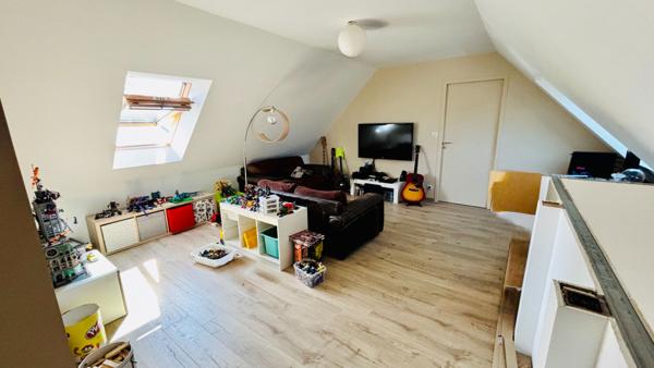 Maison Familiale De 134 M2 Avec Jardin - Saint-lyphard Centre