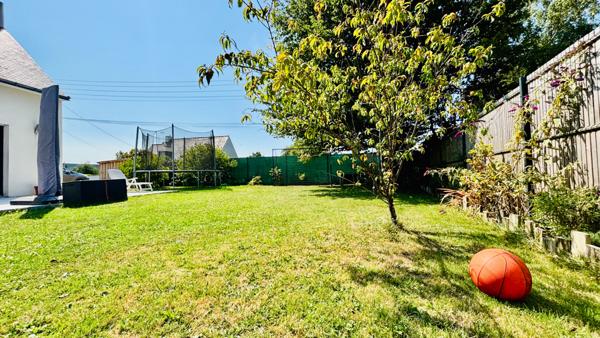 Maison Familiale De 134 M2 Avec Jardin - Saint-lyphard Centre