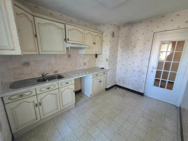 Appartement à SAINT-ETIENNE, 42000 - 3 pièces 60m²