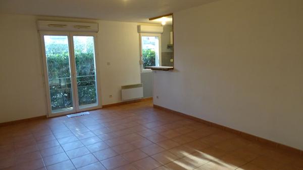 STUDIO AVEC TERRASSE CARCASSONNE